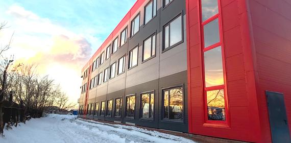 Производственное помещение - реализлванные объекты Сибкомфорт: пластиковые окна, алюминиевые конструкции